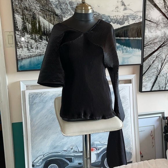 HANDCRAFTED   My interpretation pleated fabric - Picture 1 of 17